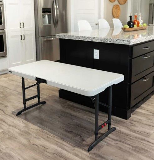 Lifetime Adjustable Height Table