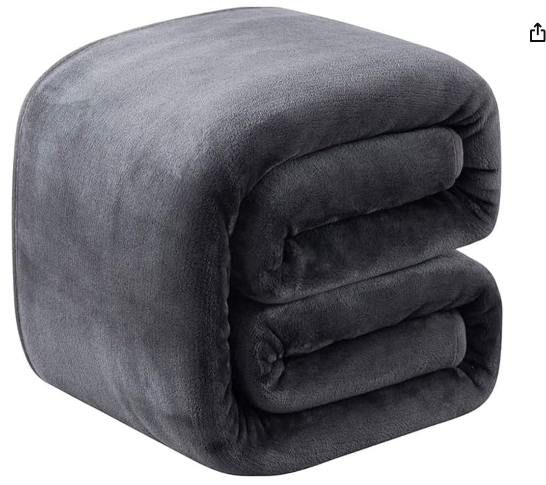Fleece Blanket Queen-Retail-$ 19.99