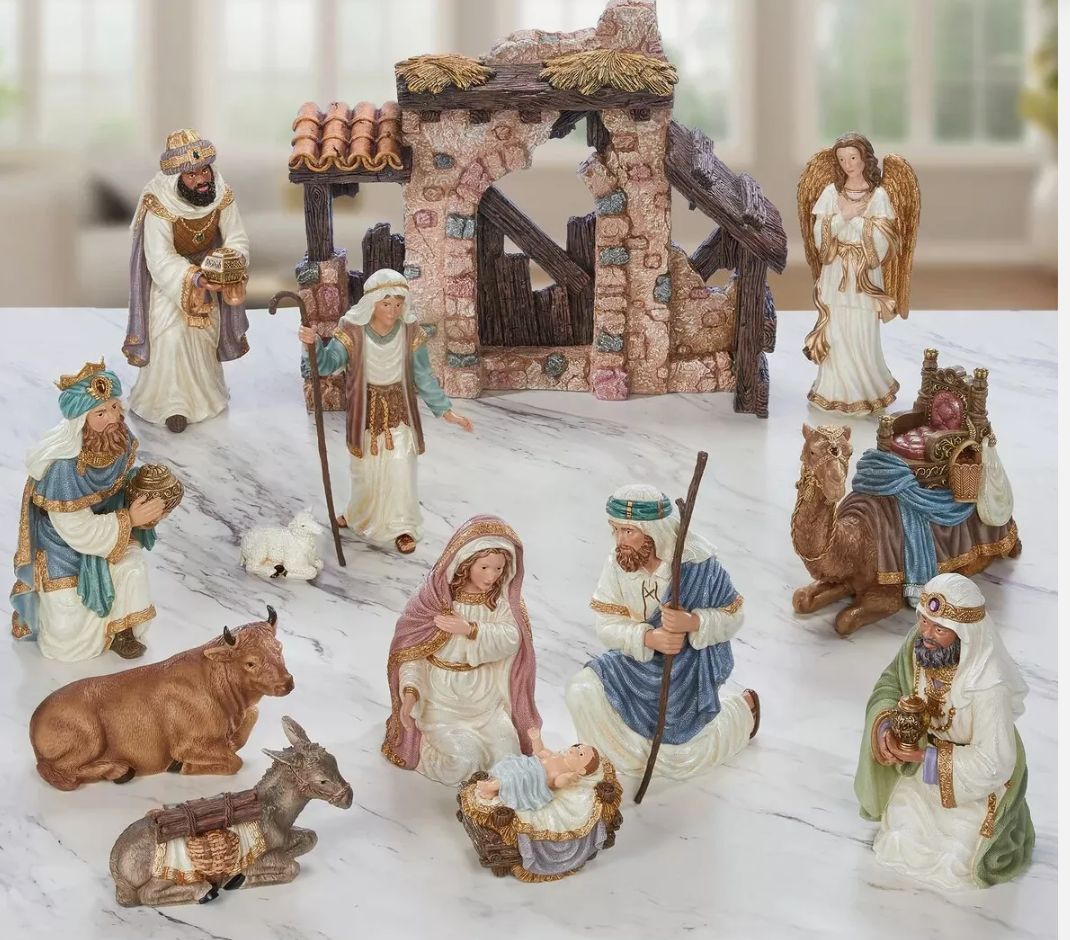 Kirkland 14 pc Nativity Set