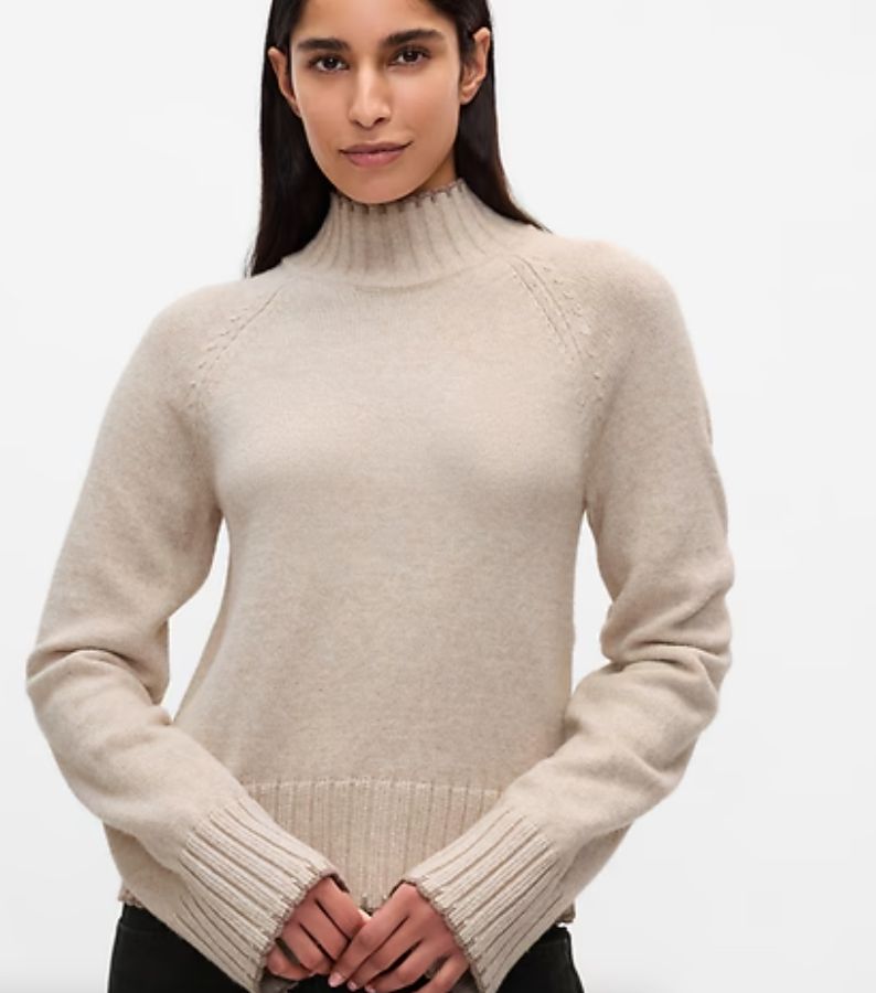 Ladies Gap Sweater GAP