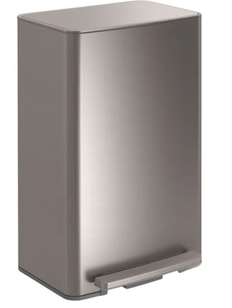 Kohler 47L Step Trash Can-Retail-$ 69.99