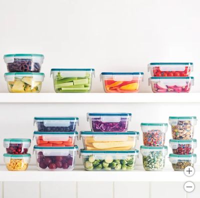 Snapware 38-piece Plastic Food Storage Set - Retail $19.99