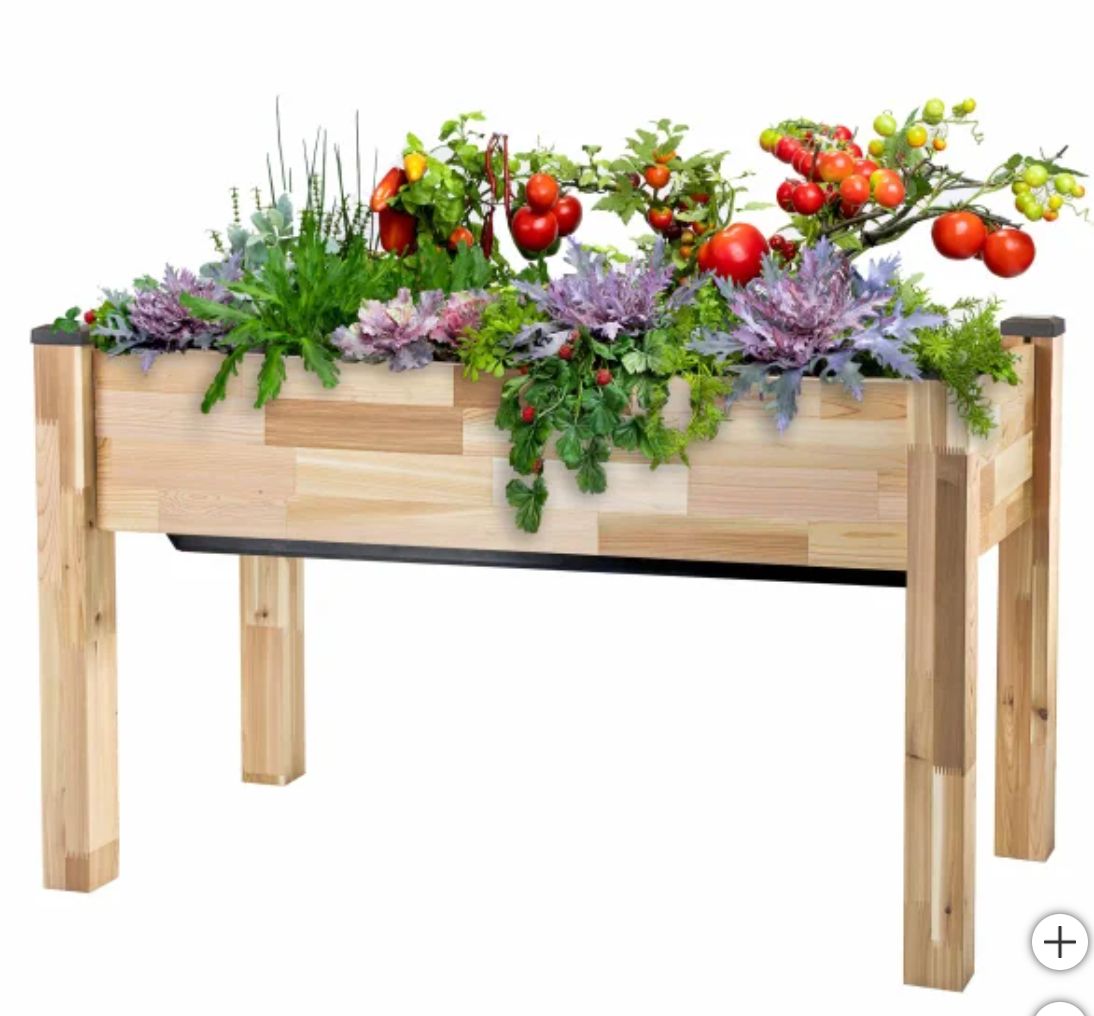 CedarCraft Cascading Cedar Planter, Retail $249.99