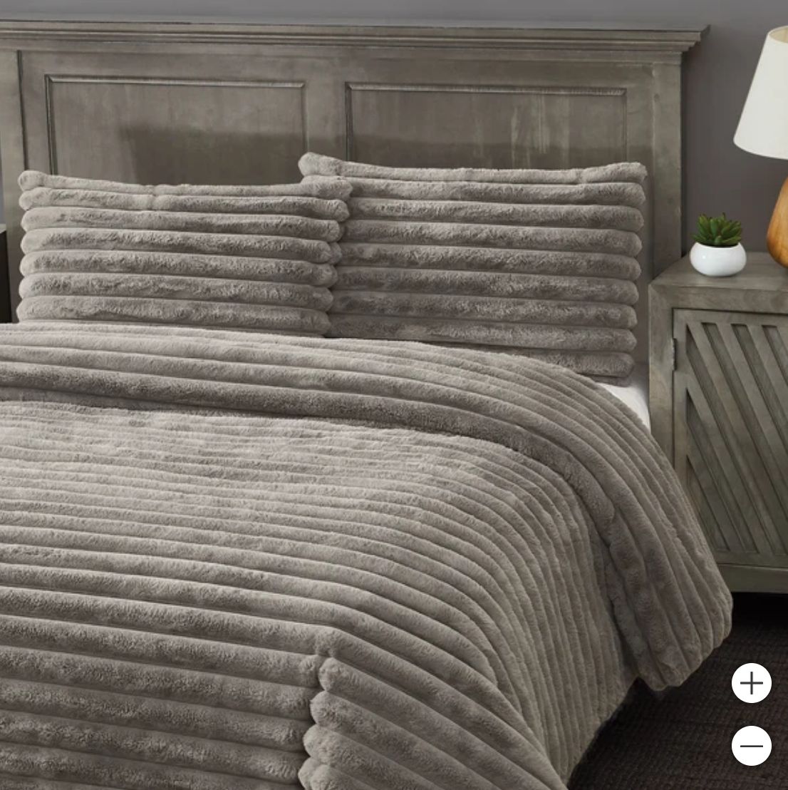 FRYE 2” Jacquard Channel, Faux Fur Comforter Set - Retail $99.99, COLOR: Gray