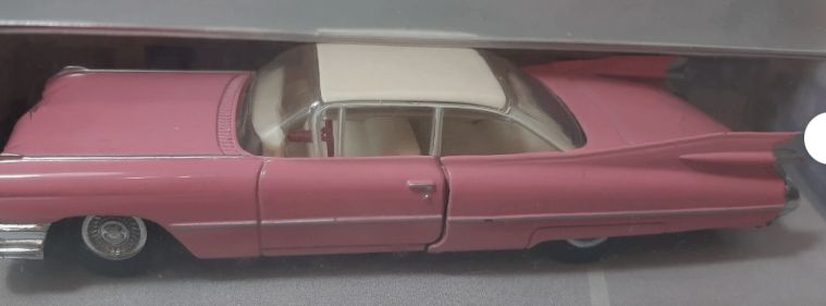 Matchbox DINKY - CADILLAC - COUPE DEVILLE 1959 PINK -Retail-$ 23.99