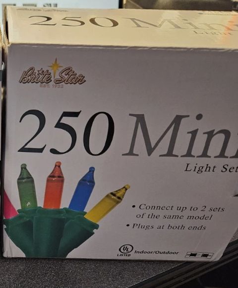 250 Mini Light Set Multi Color With Green Wire - Retail $19.99