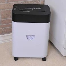 Royal 14-Sheet Micro Cut Paper Shredder - Retail $69.99