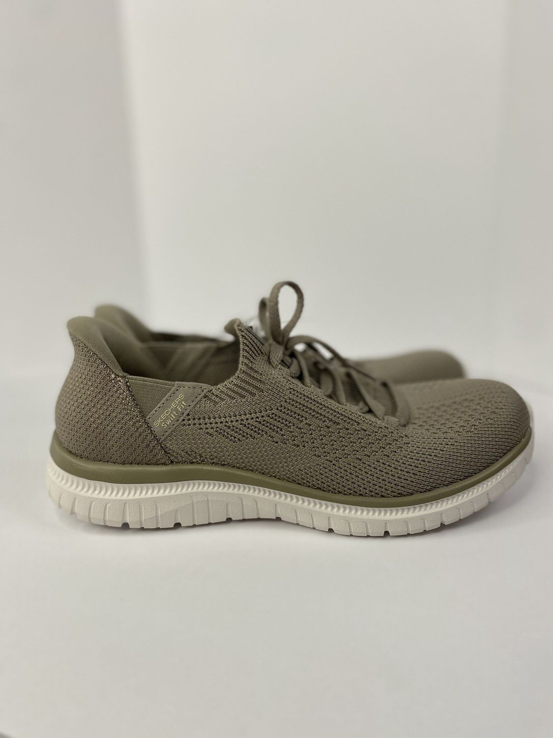Skechers Taupe Swift Fit Hands Free Slip-in Women's Shoes 179181/TPE - Retail $36.99