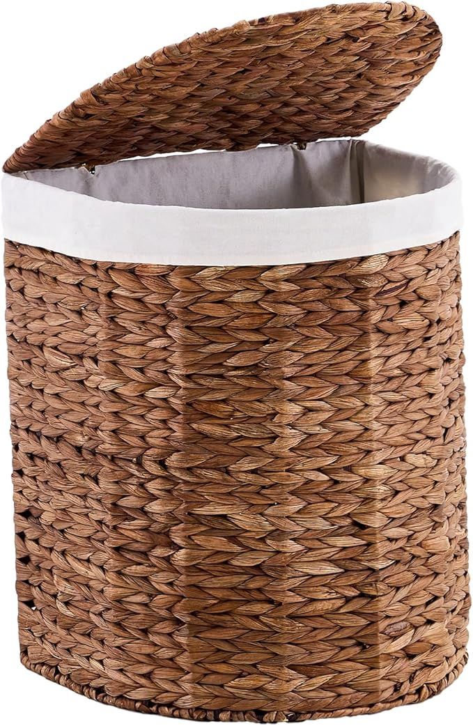 Baum Wicker Laundry Hamper