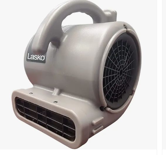 Lasko Super Fan Max Multi-Purpose Compact Air Mover - Retail $64.99, CONDITION: Like New