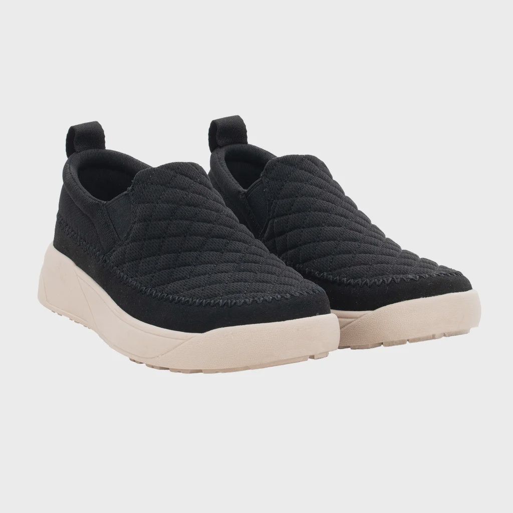 Staheekum Women's Slip On Shoe -Retail $22.99