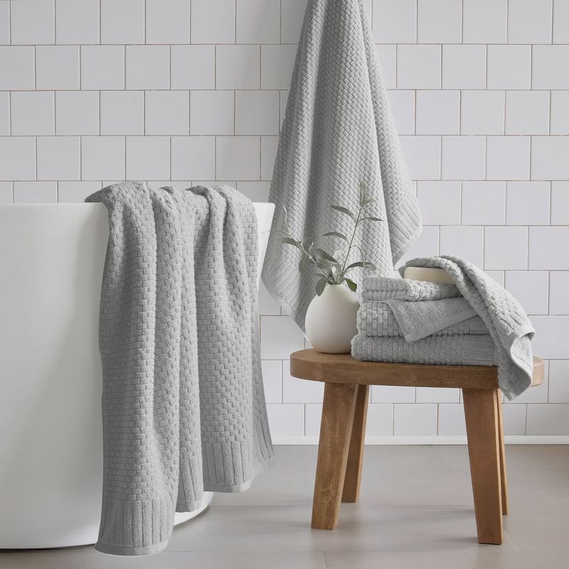 WelHome Textured Towels - 6-piece Set Retail $26.99