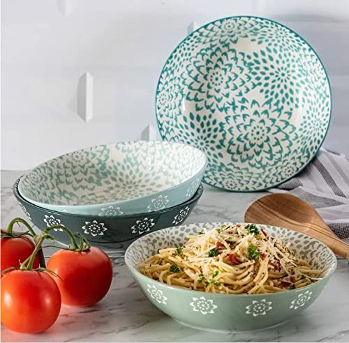Baum Mums 4-Piece Dinner Bowl Set Retail $15.99
