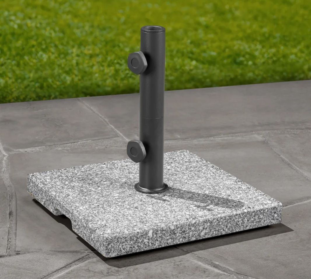 SunVilla Pembrooke 59.5 lb. Granite Umbrella Base - Retail $85.99