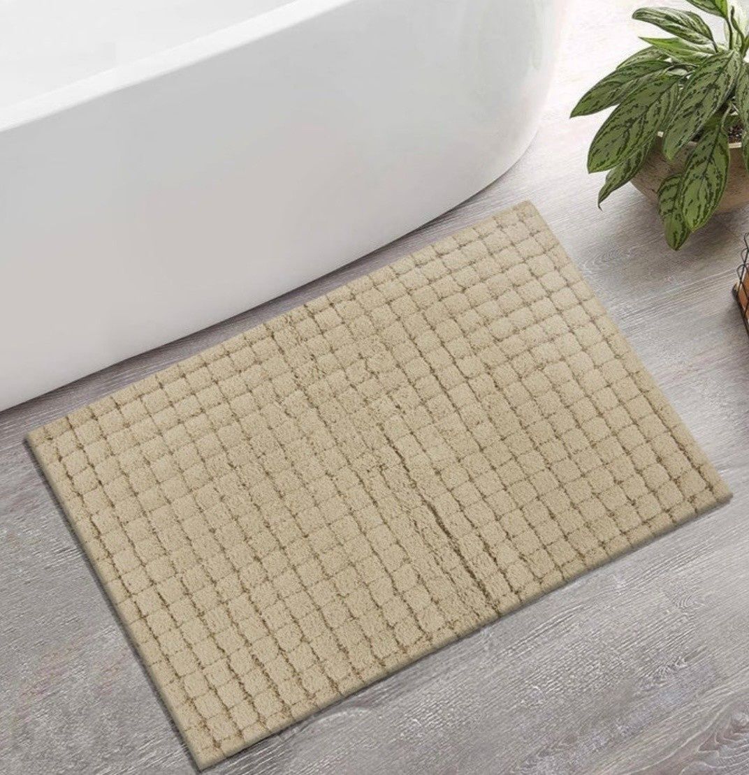 Mineral Spring, Soft Grid Bath Rug
