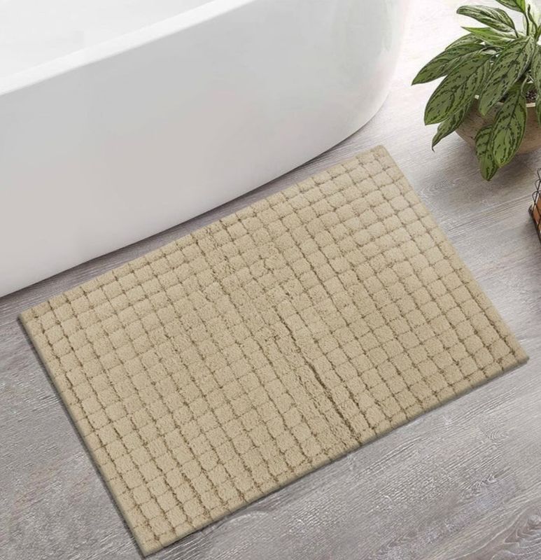 Mineral Spring, Soft Grid Bath Rug