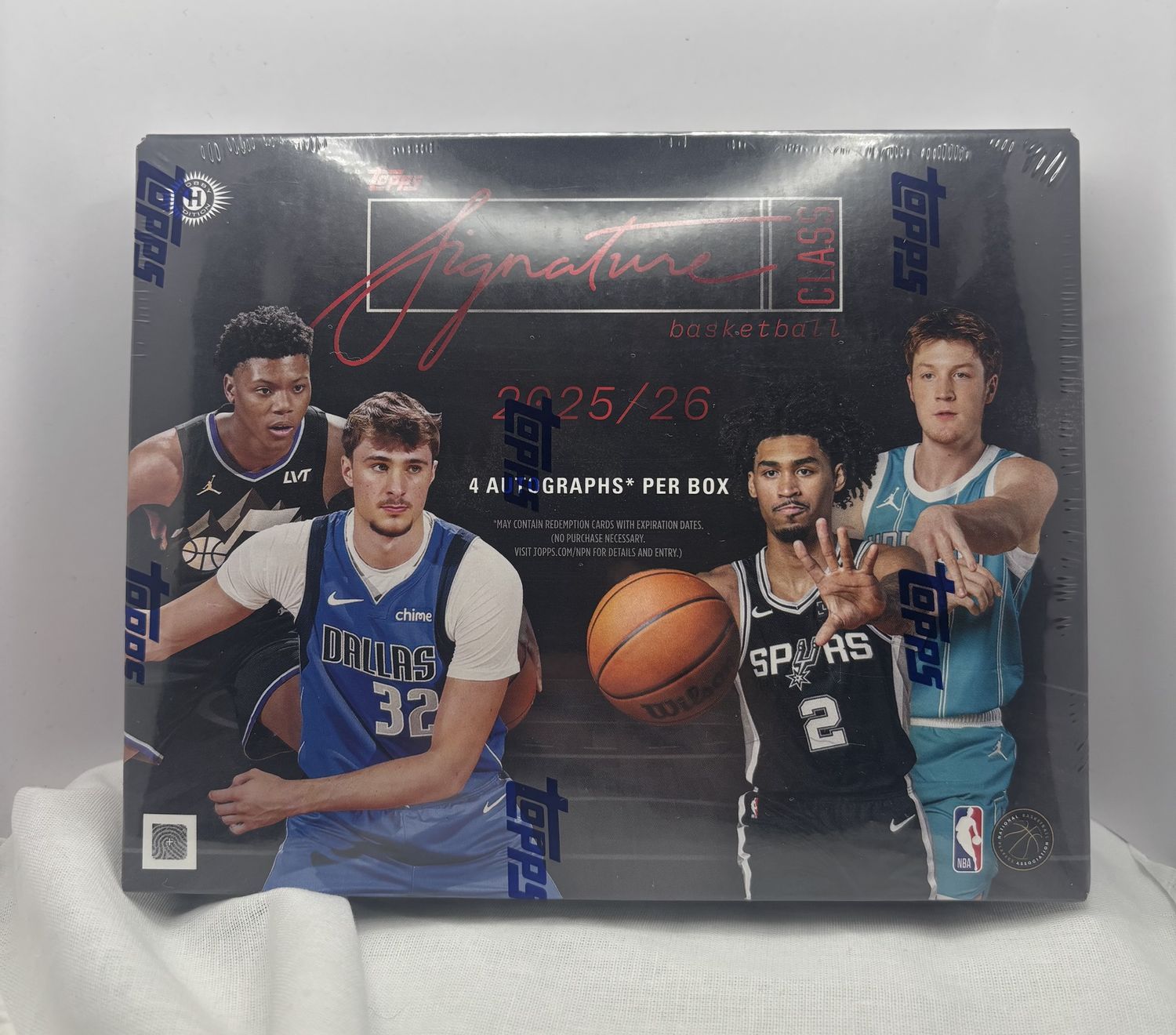 2025/26 Topps Signature Class Basketball - Jumbo Box