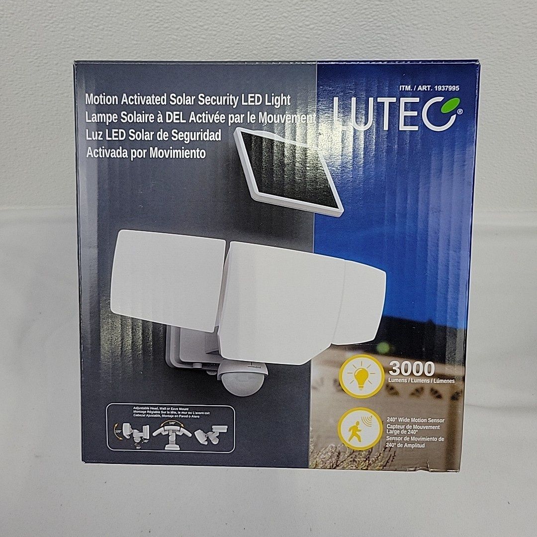 Lutec 3000L Solar Security Light