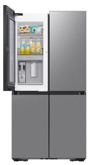 Samsung 29 cu. ft. Bespoke 4-Door Flex Refrigerator with Beverage Center - Retail $2499.99