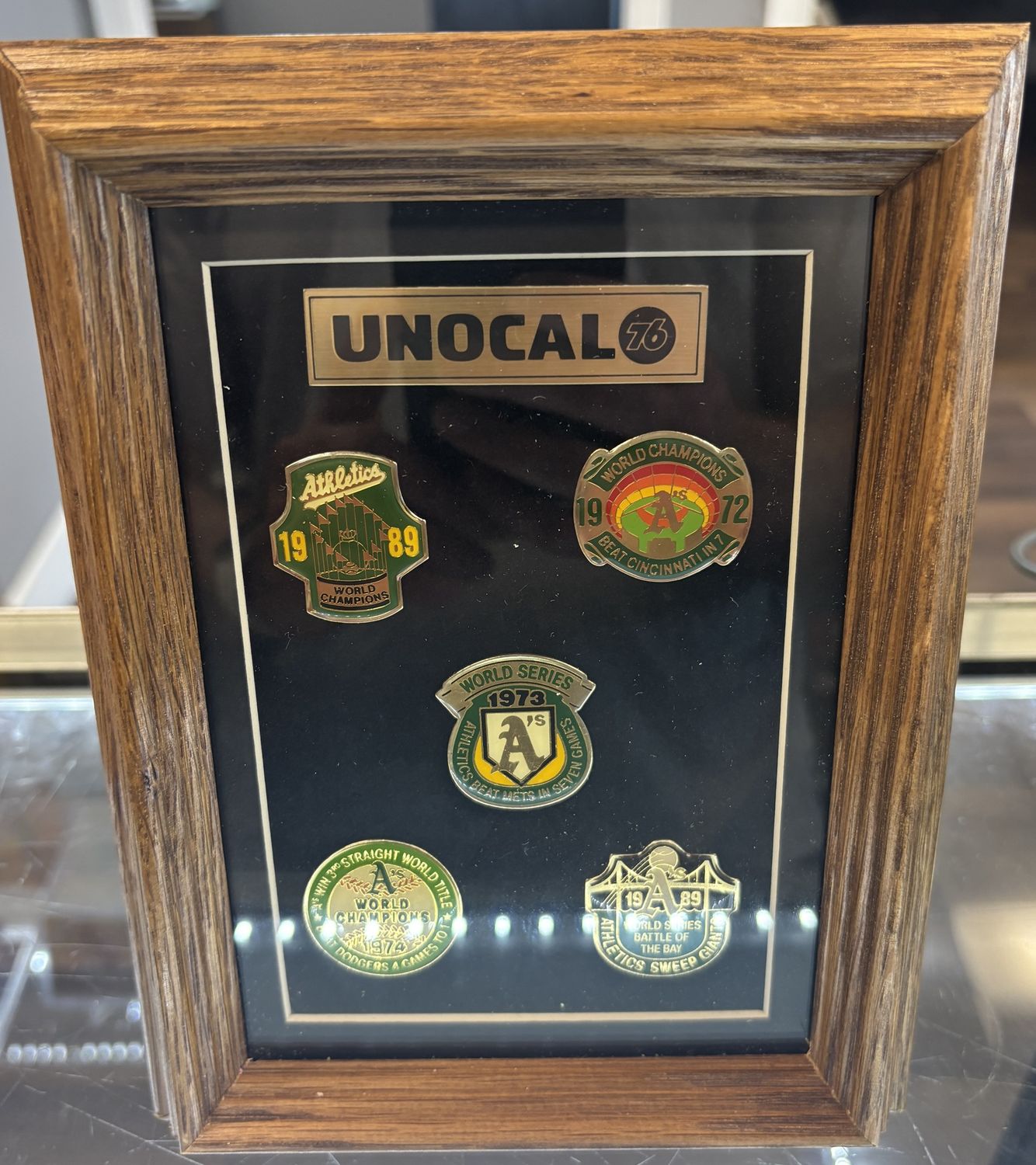 UnoCal 76 - Oakland Athletics Baseball Lapel 5-Pin Set (1972, 73', 89')