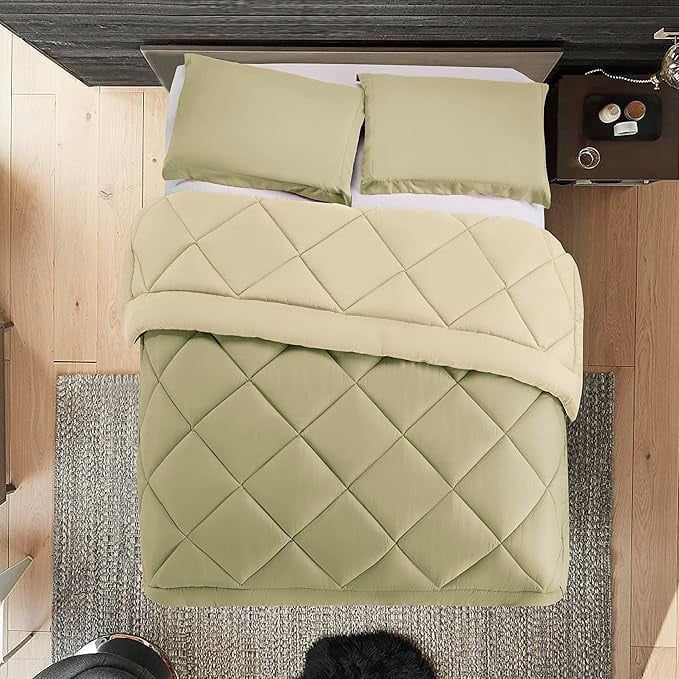 MILKY PL COMF 3PC QN SAGE - Retail $79.99