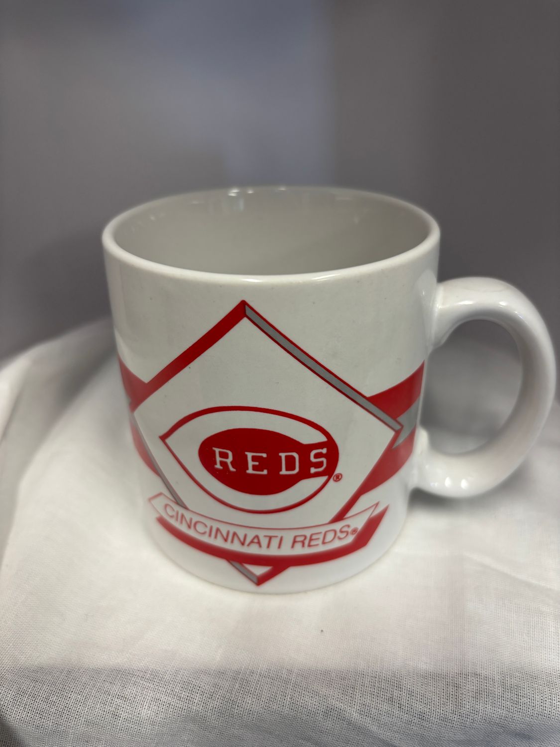 MLB Cincinnati Reds Vintage Coffee Mug