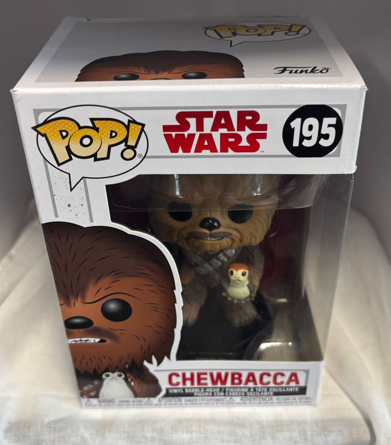 Funko Pop! Star Wars #195 - Chewbacca with Porg
