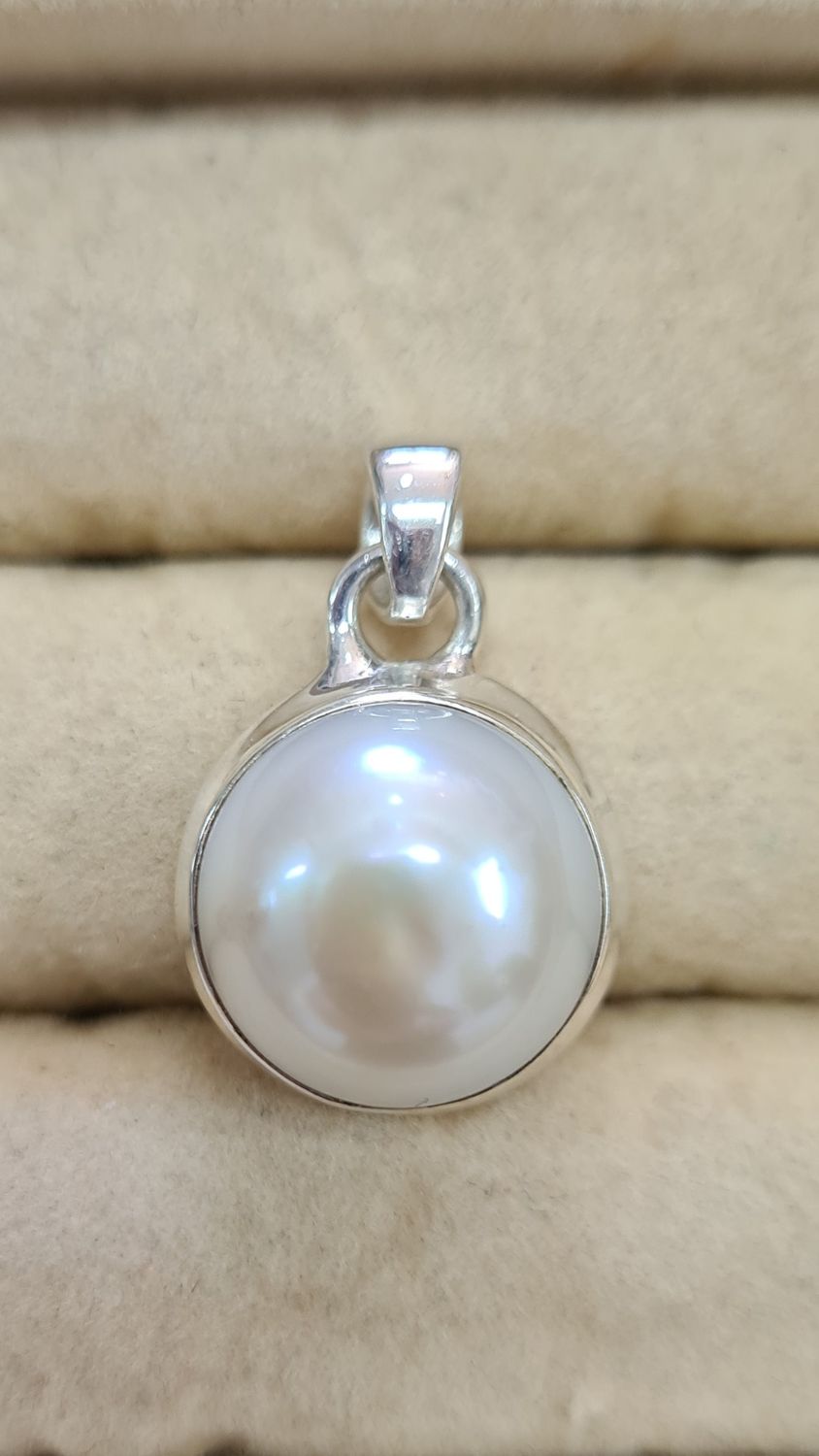 Fresh Water Pearl Necklace - Natural