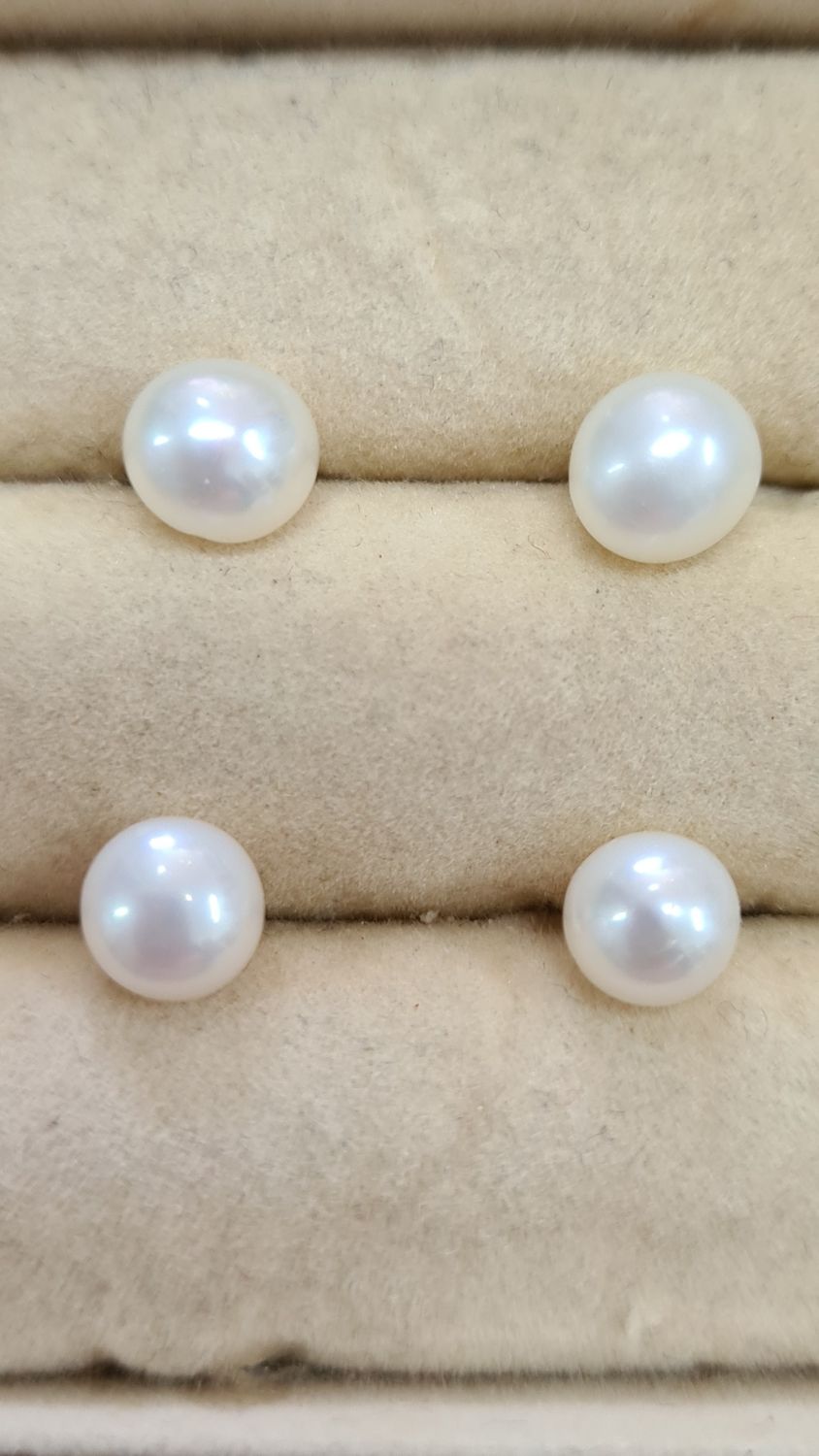 7mm Fresh Water Pearl Earrings - Natural