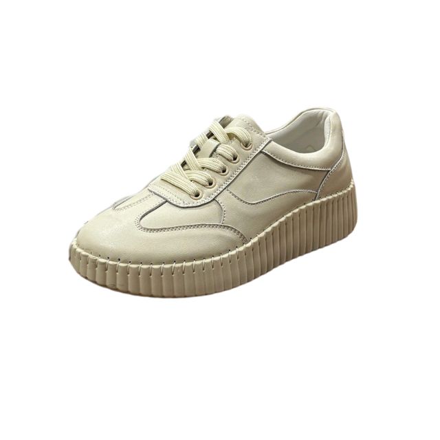 Cream leather sneakers