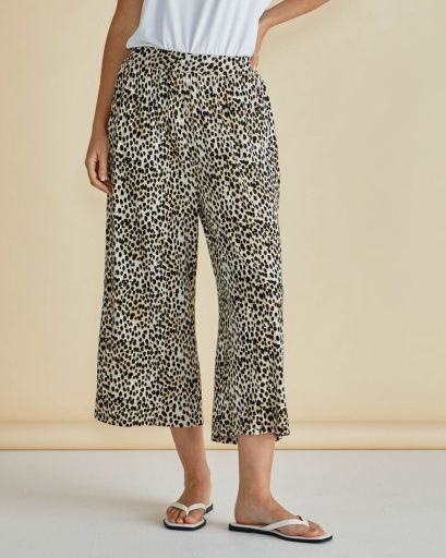 CRYSTAL CROP JOGGER, Colour: CHEETAH, Size: 8