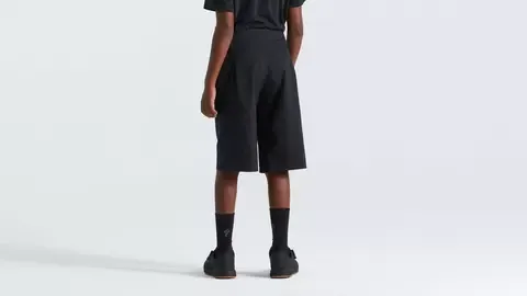 TRAIL SHORT YTH BLK L