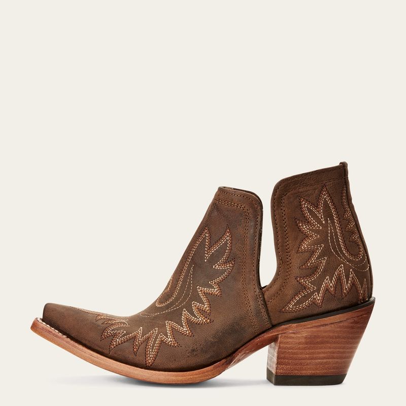 Ariat  Ladies  Dixon Toe  Natural  Distressed Brown