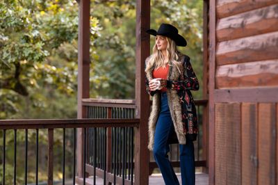 SWETERS &amp; JACKETS