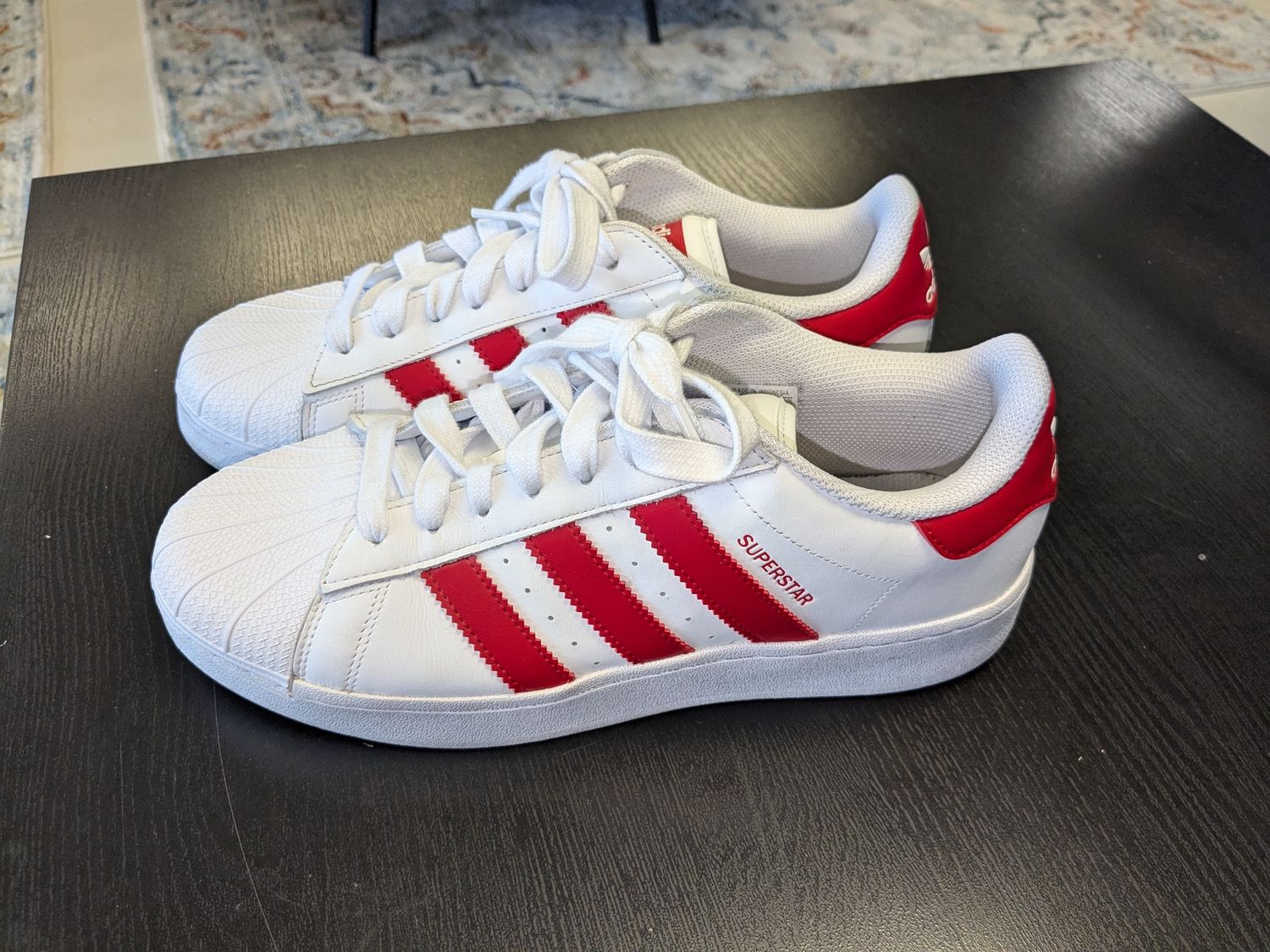 Adidas - Sneakers - White/Red Superstar- 10.5