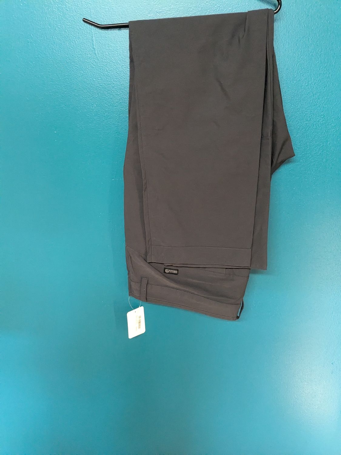 Mountain Hardware - Pants - Gray – 40 (2)