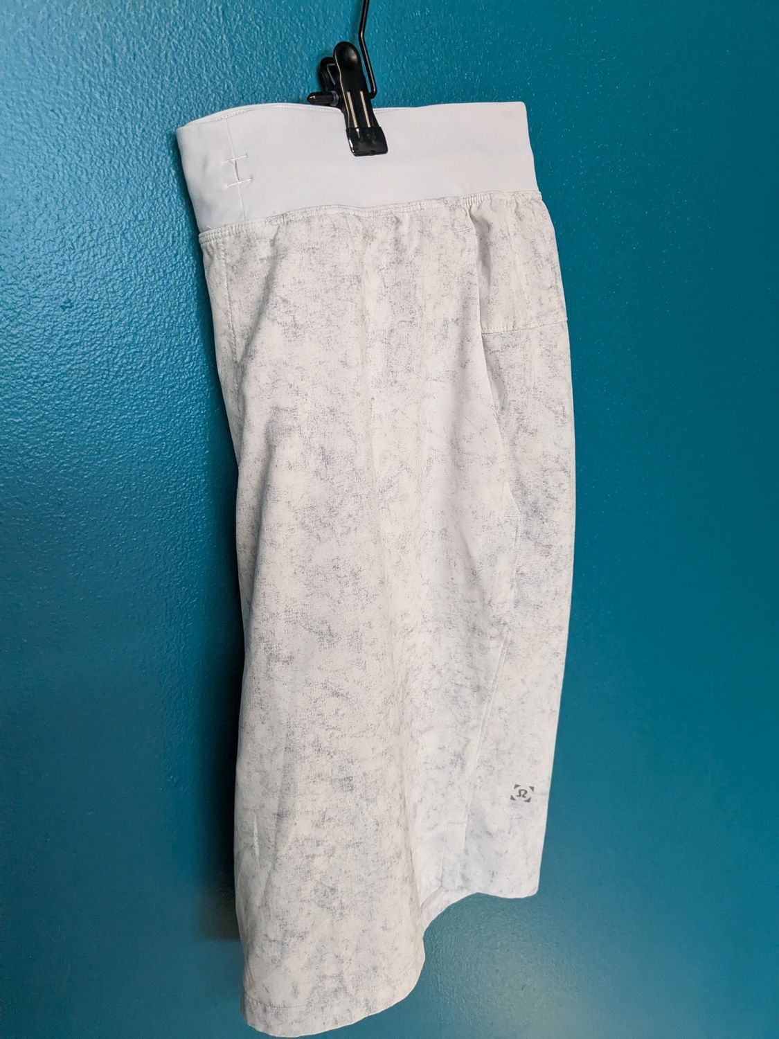 Lululemon - Shorts - White - L