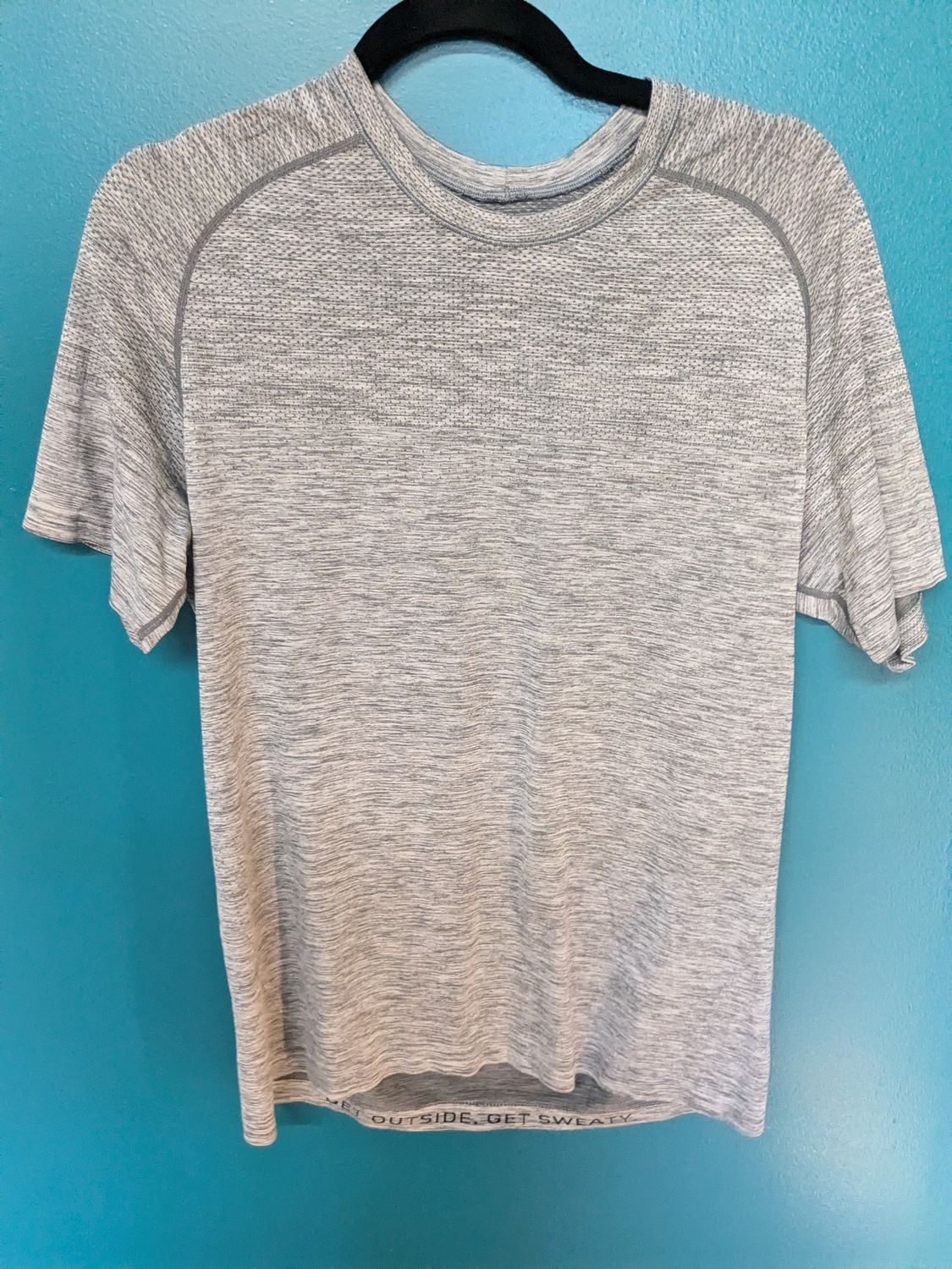 Lululemon - T-Shirts - Gray - L