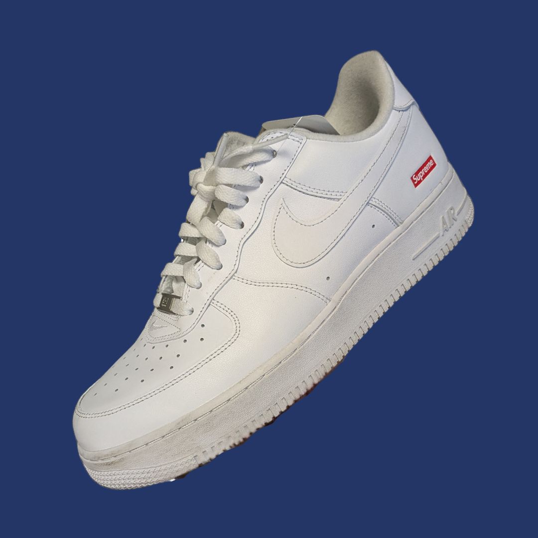 Nike - Supreme Air Force 1 - Shoes - White - 10.5