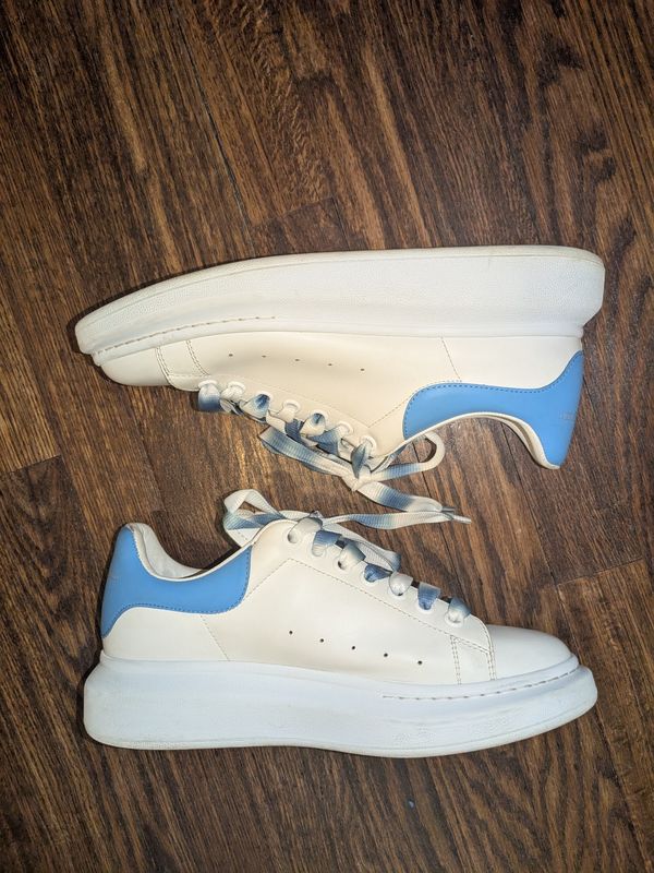 Alexander McQueen Blue/White Sneakers (no box) – 41