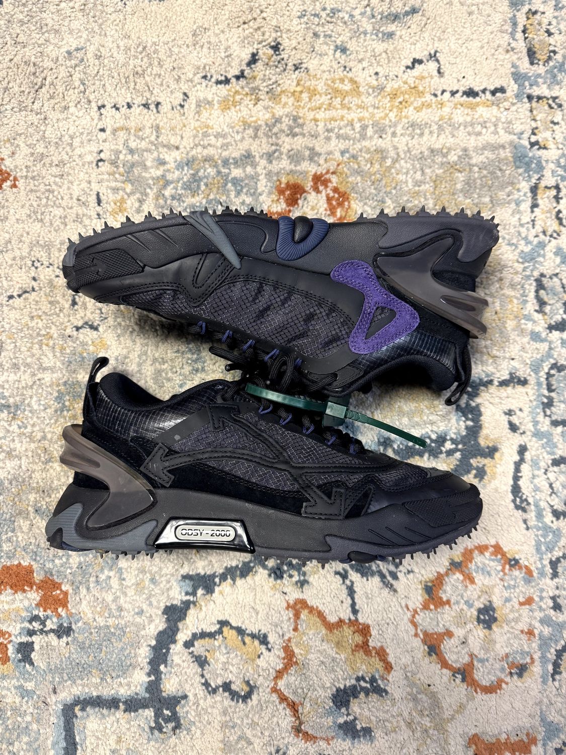 Off-White - ODSY 2000 - Black - 42
