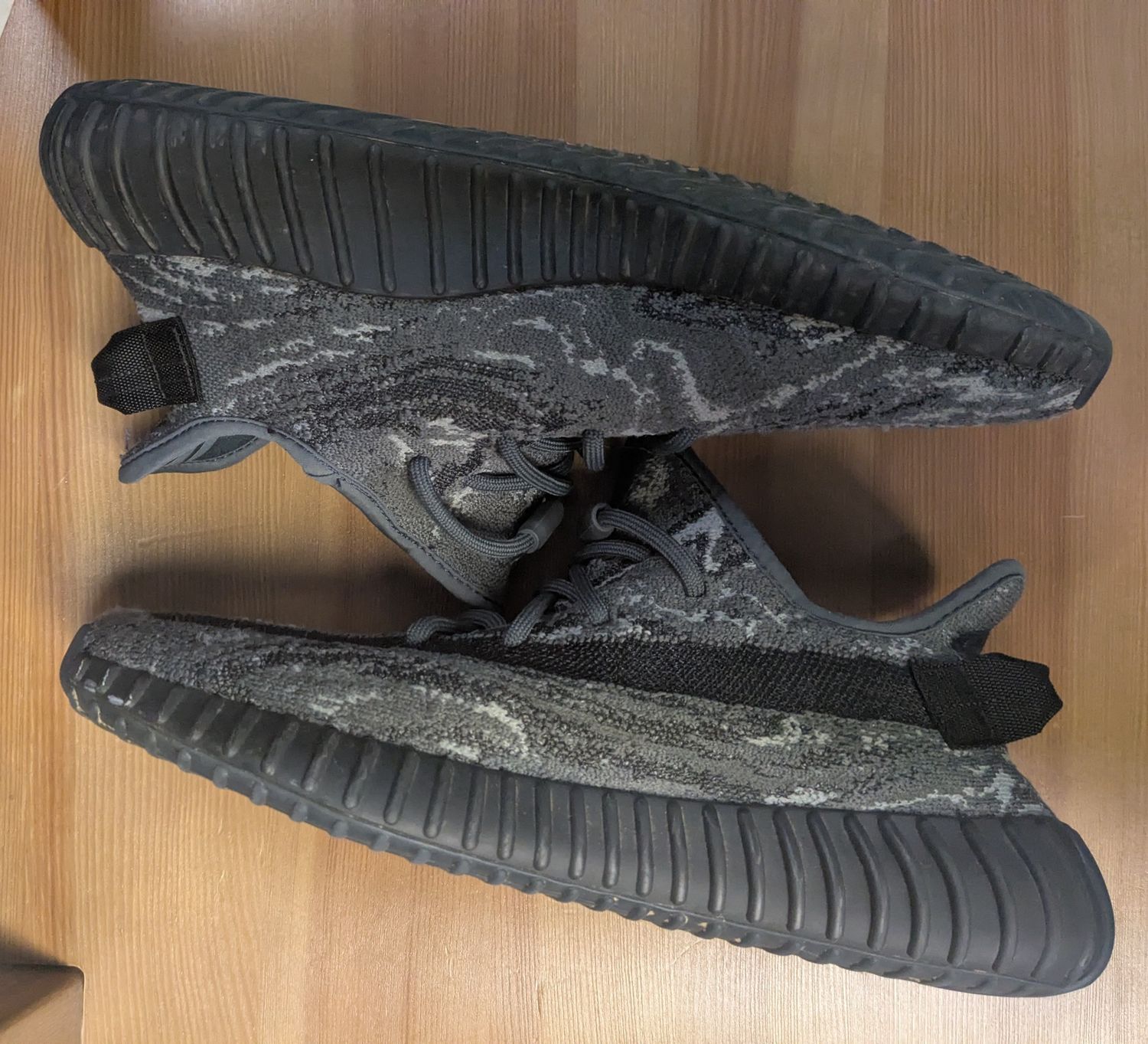 Yeezy Boost 350 V2 MX Dark Salt (no box)