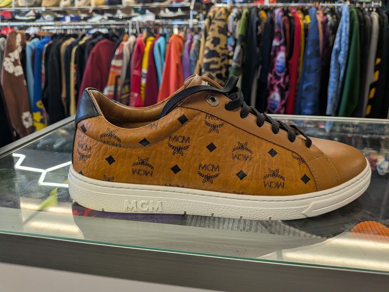 MCM - Low Top Sneakers - Brown - 41 (w/ box)