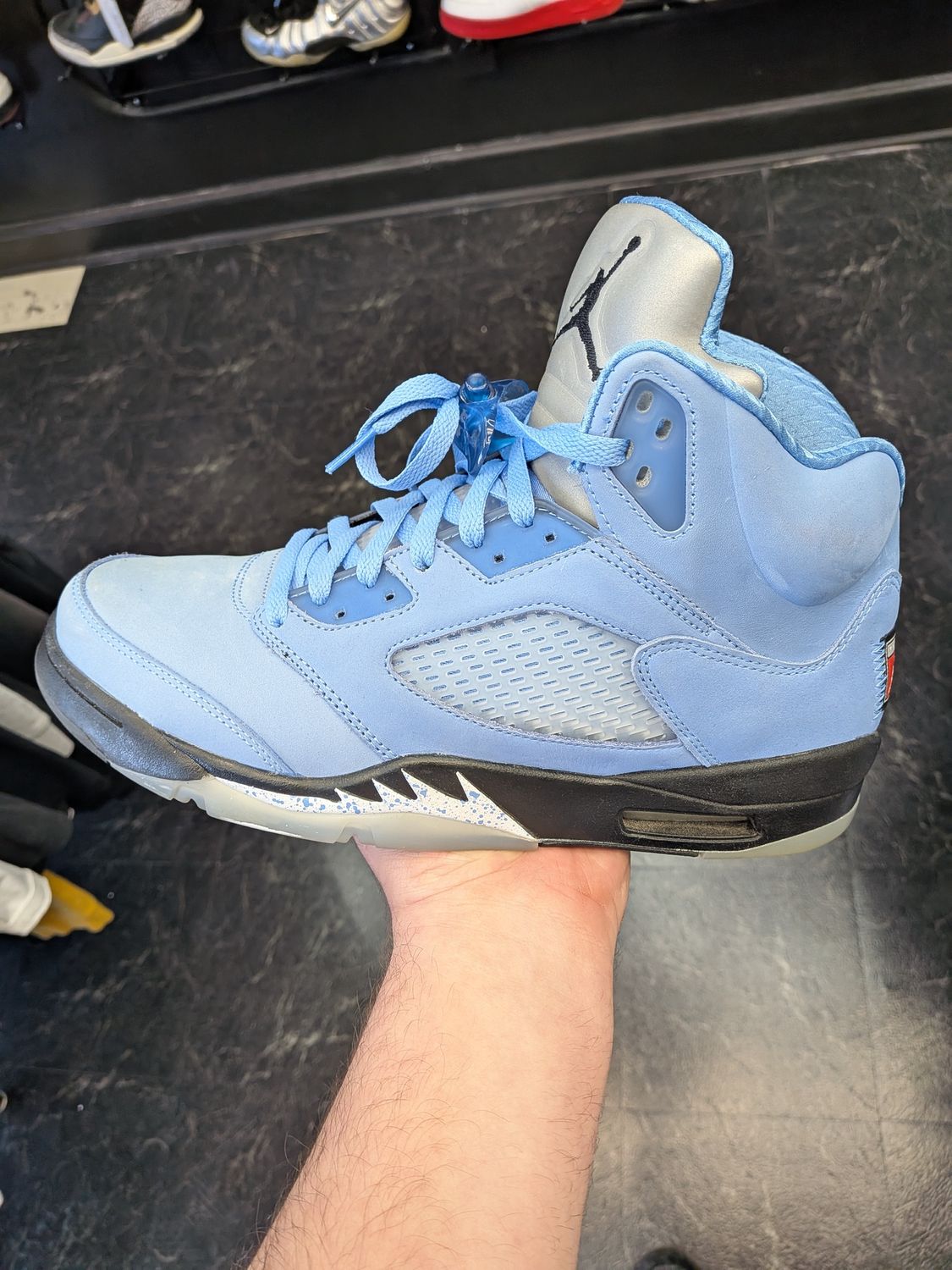 Retro 5 UNC (used) box