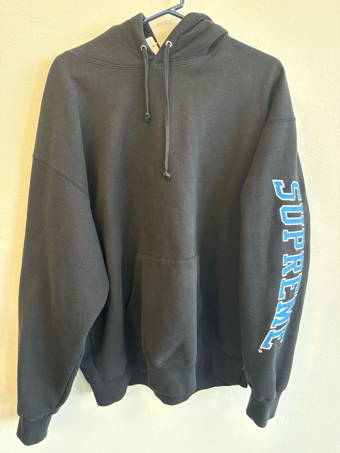Supreme Black/Blue Spellout Hoodie Sz Xl