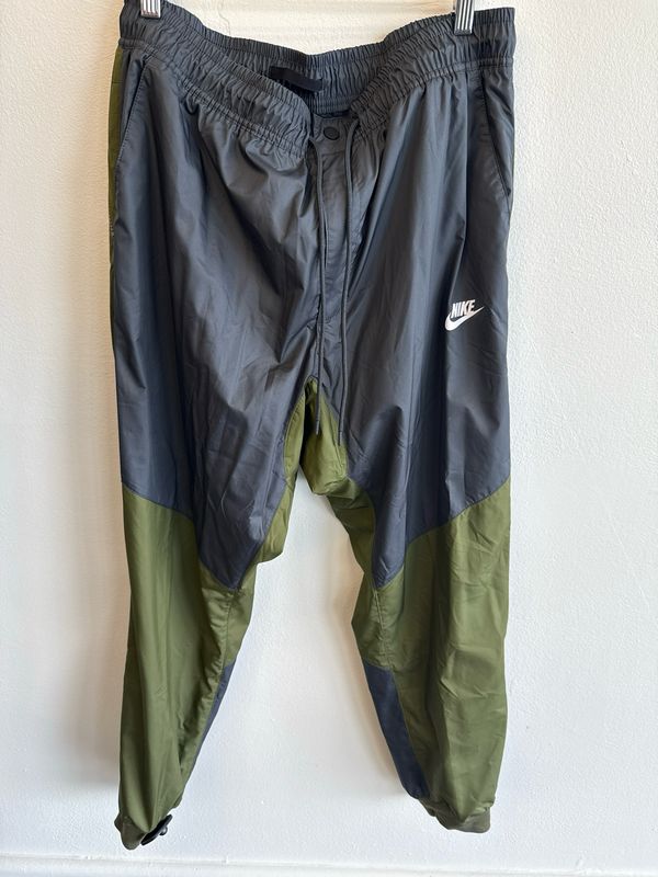 Nike Windbreaker Pants Green/Black Sz:XL