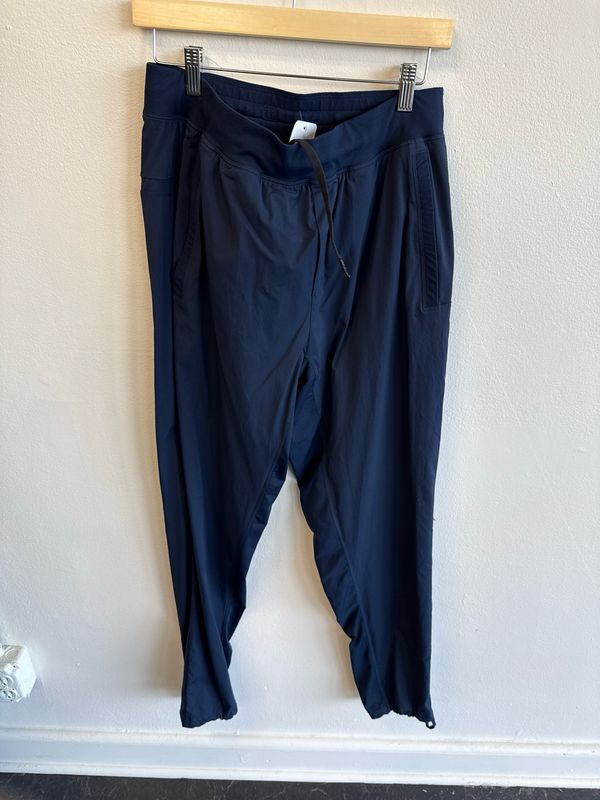 Lululemon Navy Pants Sz M