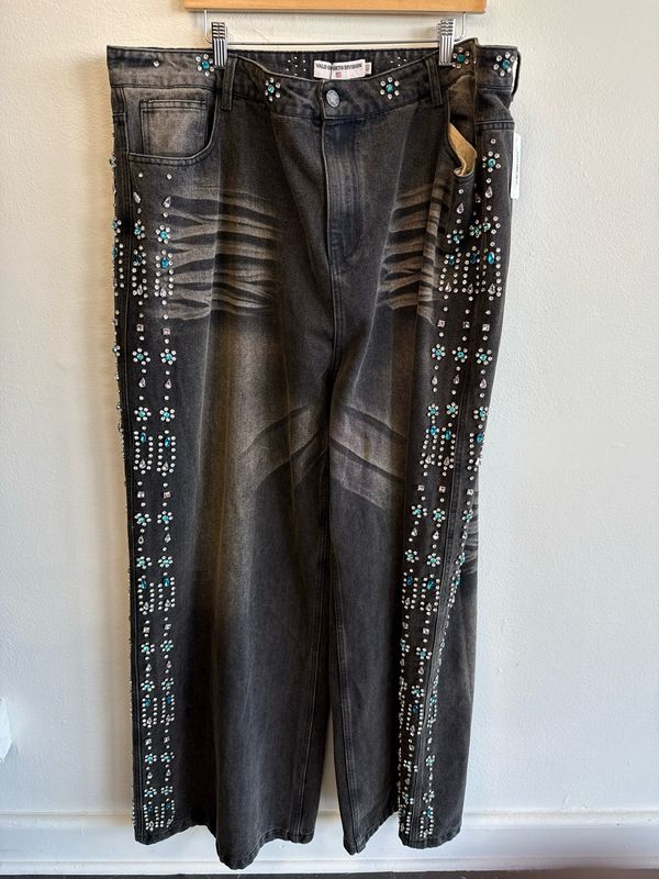 Vale Baggy Studded Jeans Sz 40