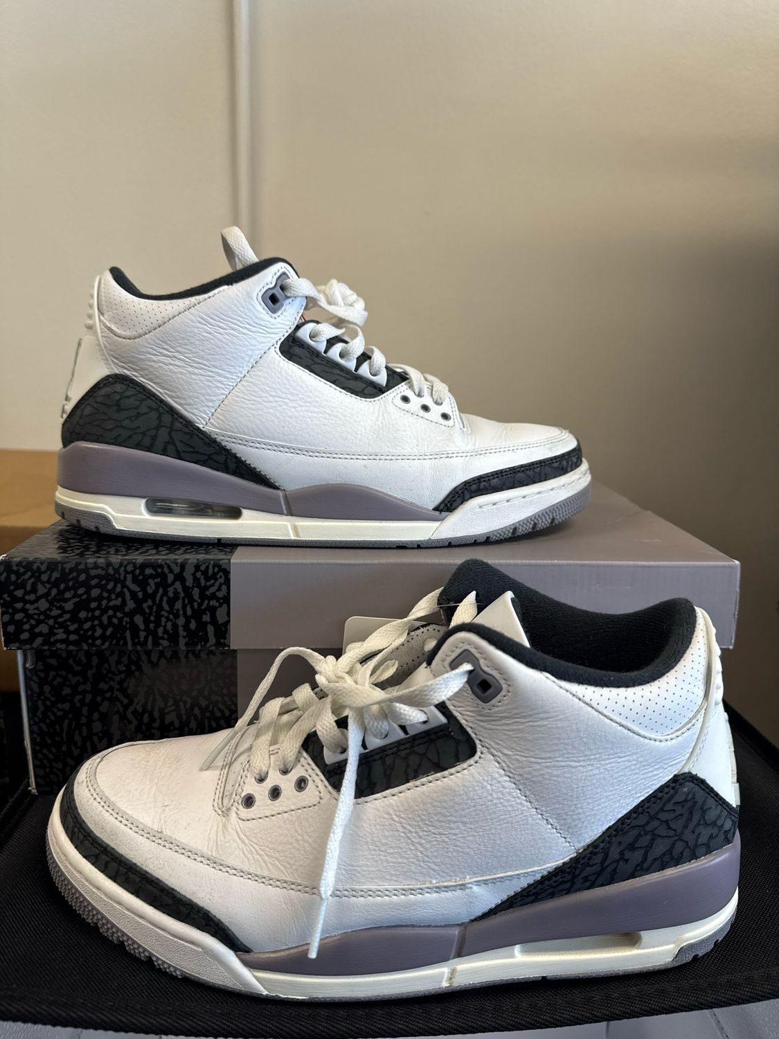Jordan 3 Cement Grey Sz 9 (box)