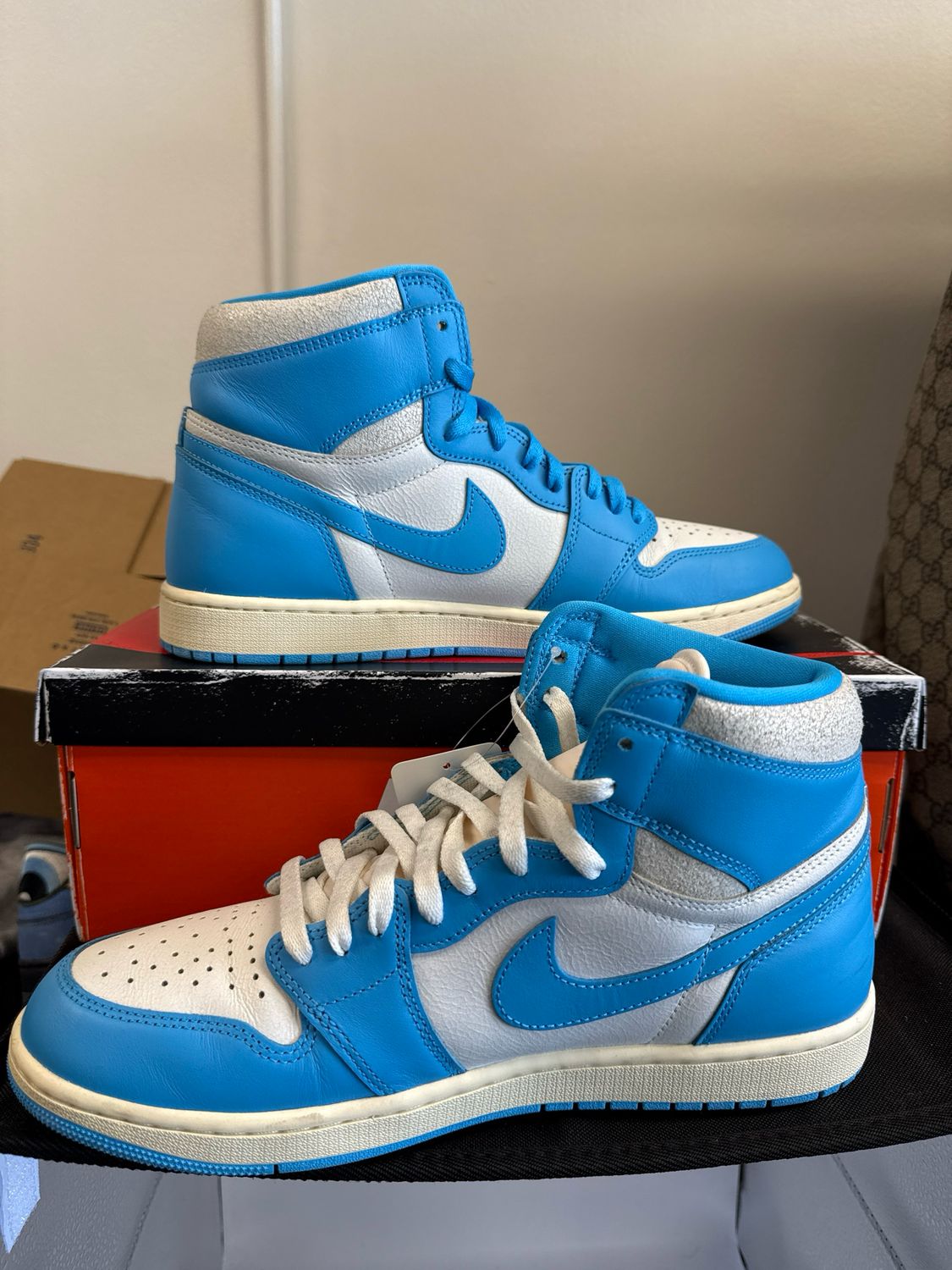 Nike Jordan 1 UNC (box) Sz 12